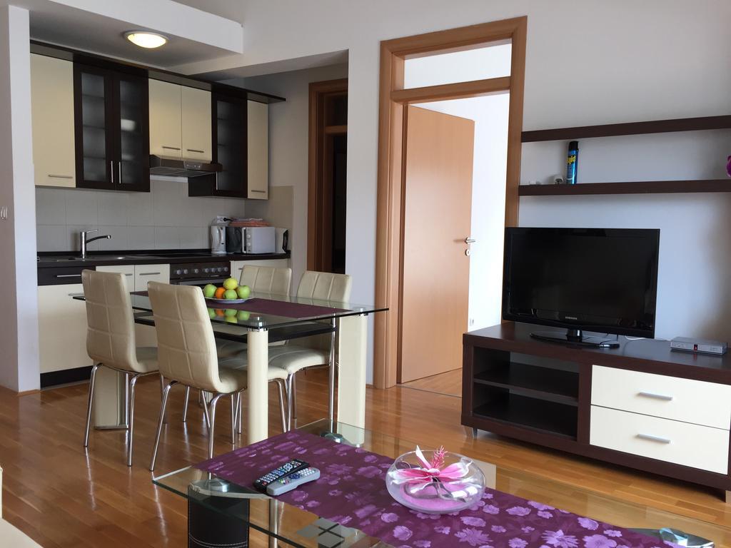 Apartments Villa Plaza Трогир Экстерьер фото