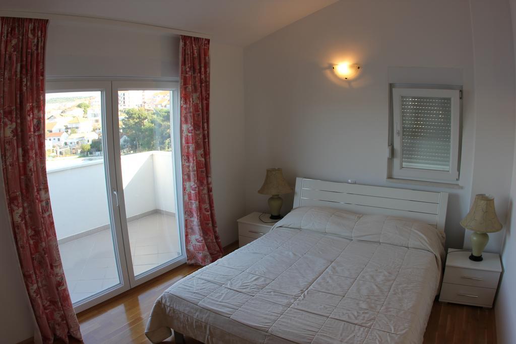 Apartments Villa Plaza Трогир Номер фото