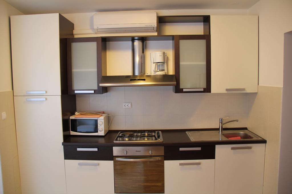 Apartments Villa Plaza Трогир Экстерьер фото