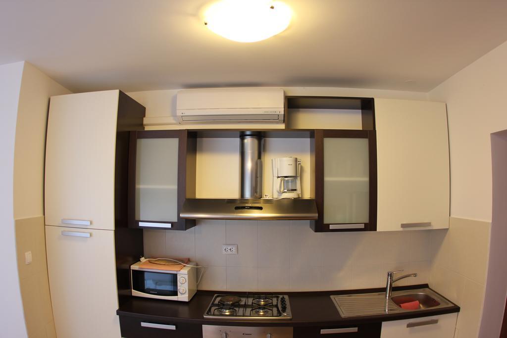 Apartments Villa Plaza Трогир Экстерьер фото