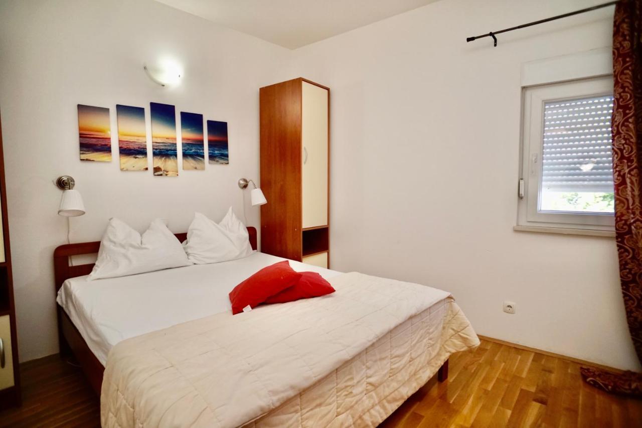 Apartments Villa Plaza Трогир Экстерьер фото
