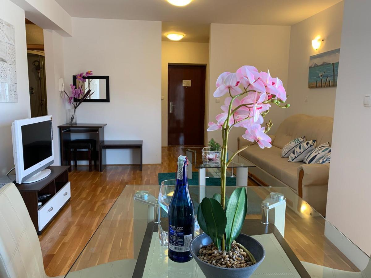 Apartments Villa Plaza Трогир Экстерьер фото