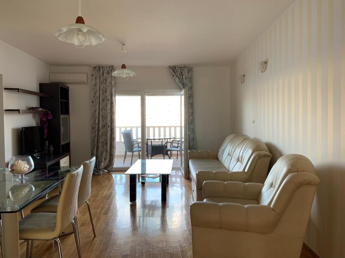 Apartments Villa Plaza Трогир Экстерьер фото